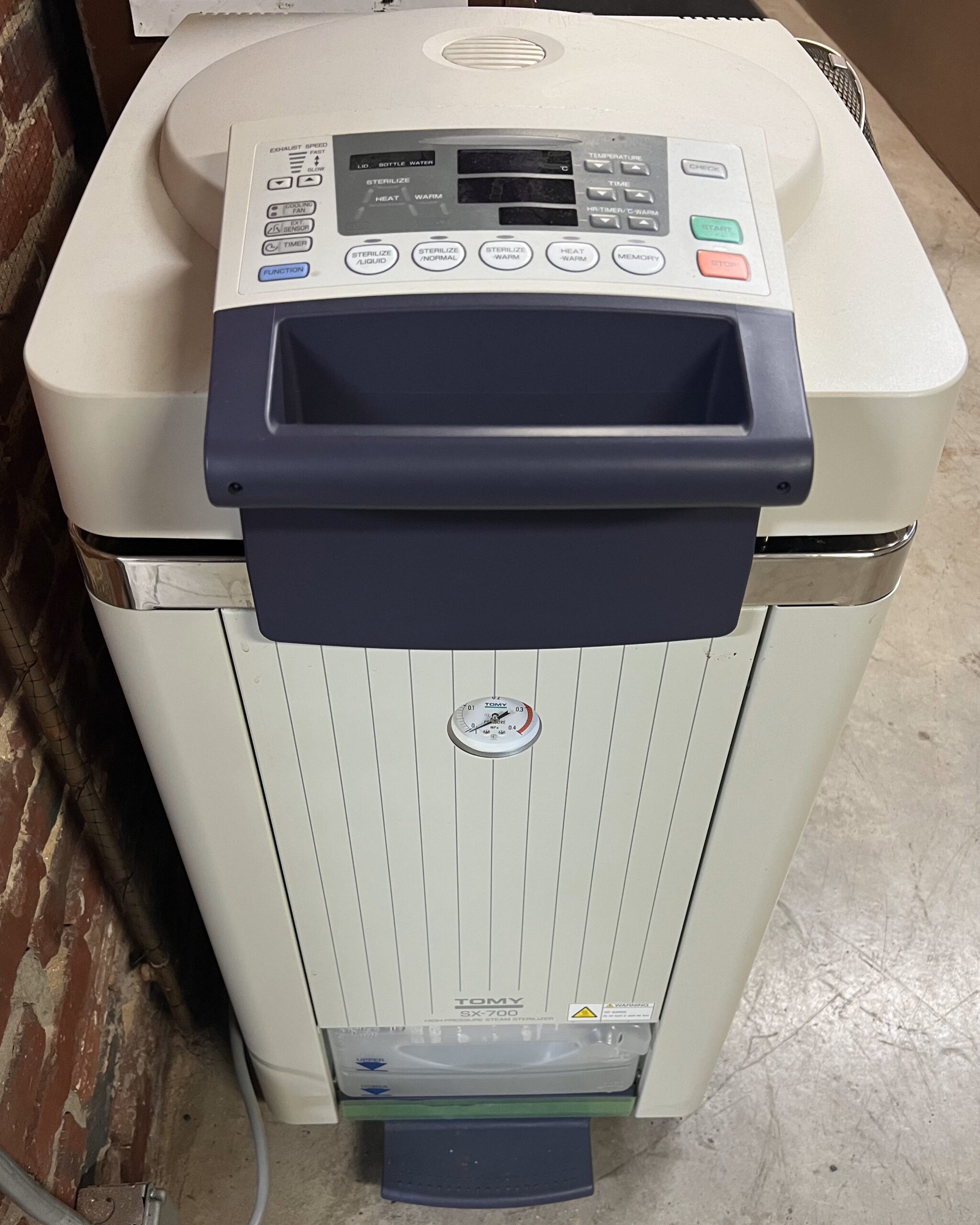 Large Autoclave